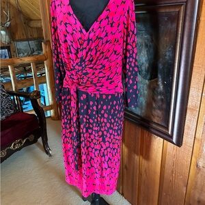 David Meister Vibrant Pink and Black Long Sleeve Dress